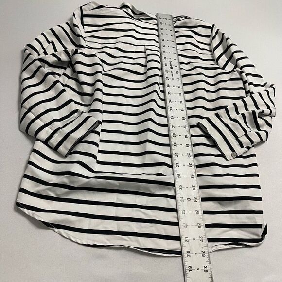 J. Jill White Black Stripe Popover Stripe Tunic Top Blouse Size MP Medium Petite - Picture 7 of 7